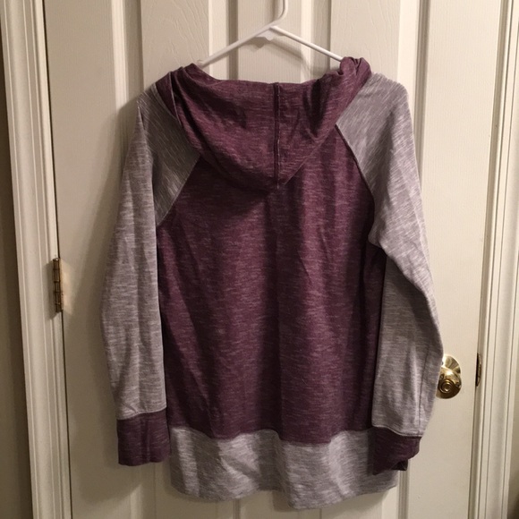 Heather Purple workout pullover hoodie. - Picture 2 of 6